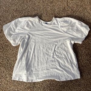 Women’s Old Navy XXL White Short Sleeve Tee